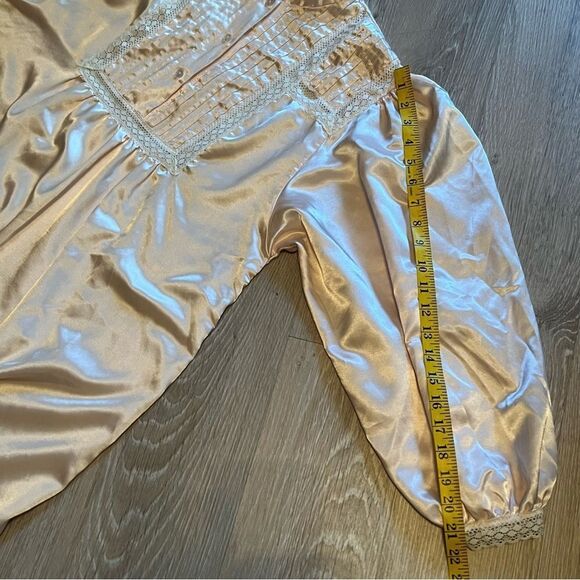 Elise Stevens Vintage Satin Flannel Lined High Neck Lace Ribbon Long Nightgown M - Picture 10 of 13